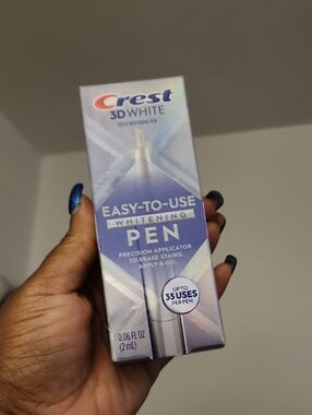 Crest 3D White Whitening Pen - Purple and White